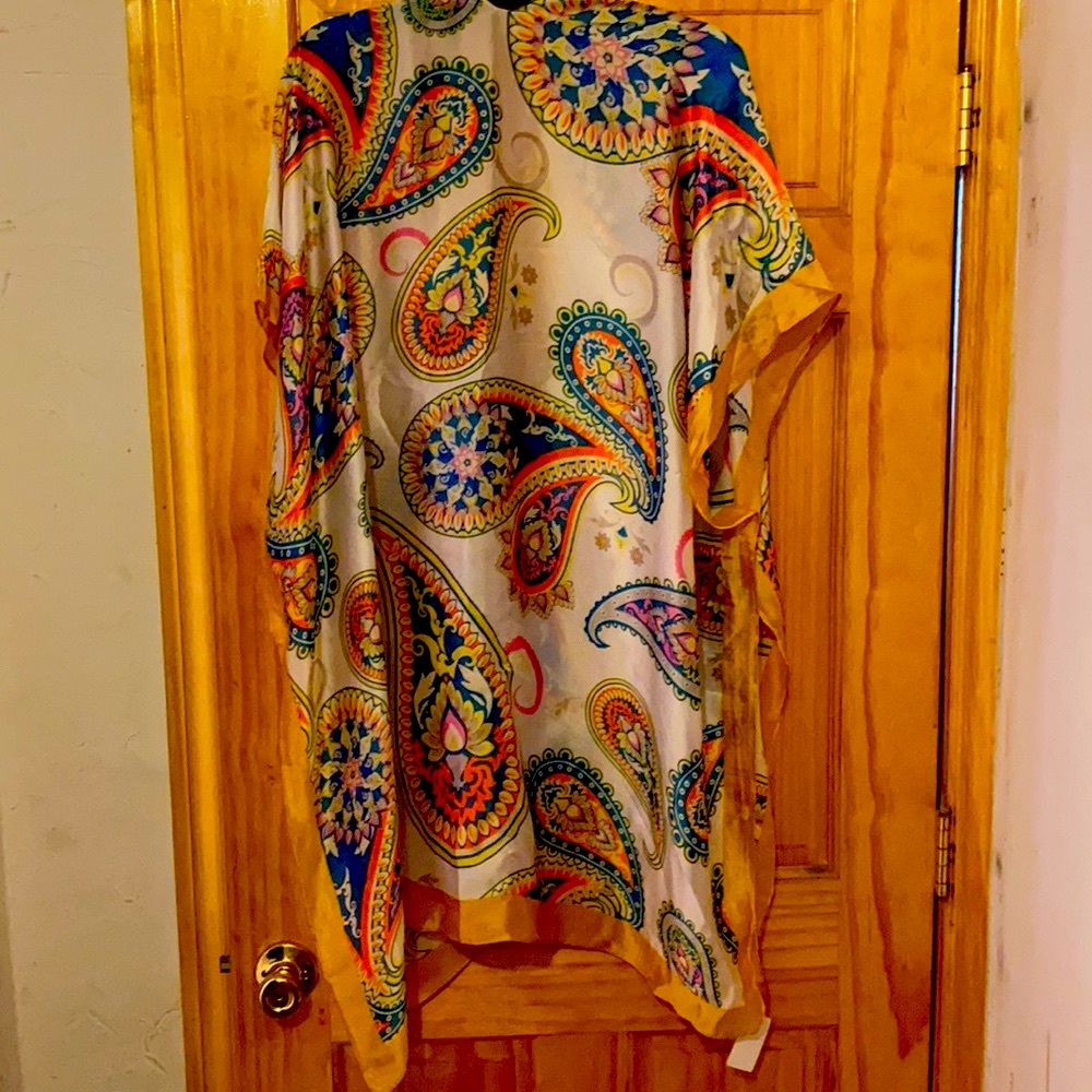 Beautiful Silky Print Cover Up NewWithTags